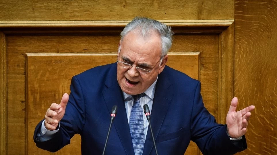 Δραγασάκης: Εμείς υπογράψαμε μνημόνιο και το τελειώσαμε